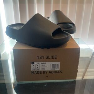 Brand new Yeezy slides